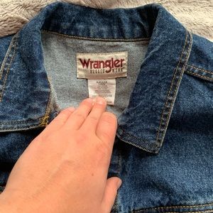 Men’s wrangler jean jacket